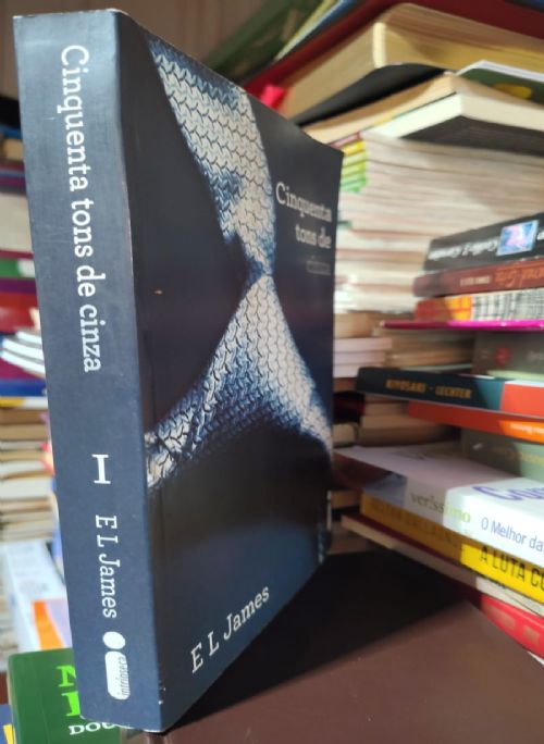 Cinquenta Tons de Cinza