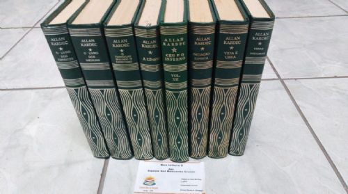 Obras Completas De Allan Kardec 8 Volumes