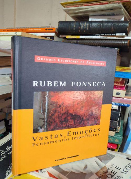 Vastas Emoções e Pensamentos Imperfeitos