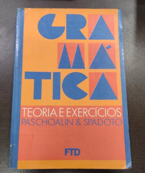 Gramatica: Teoria e exercicios