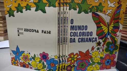 O Mundo Colorido da Criança 04 volumes Completa