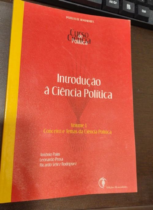 Introduçao a ciencia politica vol 1- conceito e temas da ciencia politica