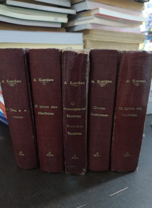 Coleçao Filosofia Espiritualista Allan Kardec 6 Volumes