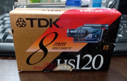 Fita Cassete de vídeo TDK 8MM HS120