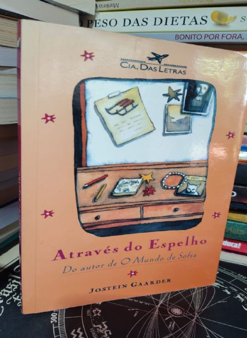Através do Espelho