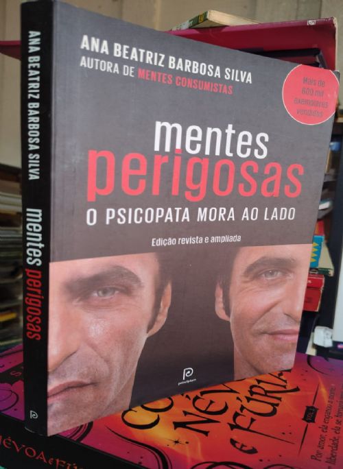 Mentes Perigosas - O Psicopata Mora ao Lado