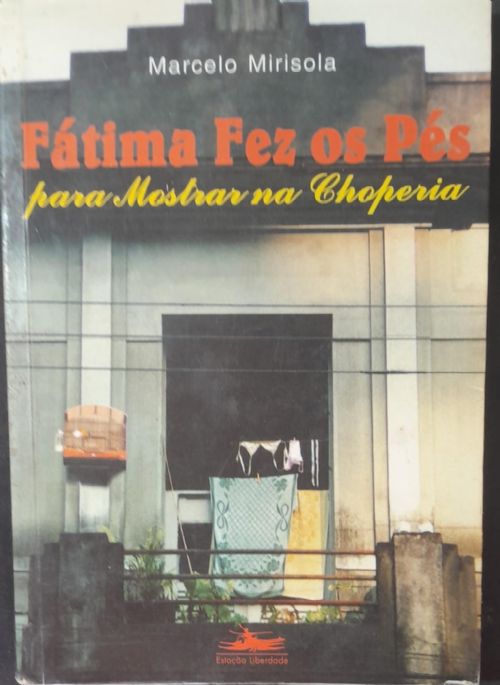 Fátima fez os pés para mostrar na choperia