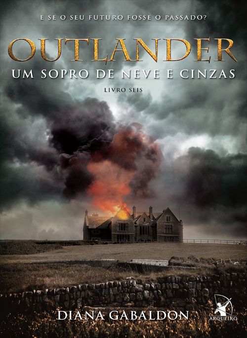 Outlander Vol. Único - Um sopro de neve e cinzas