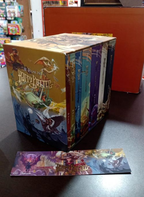 Box Harry Potter - 7 Volumes - Capa Tailândesa + Marcador Exclusivo