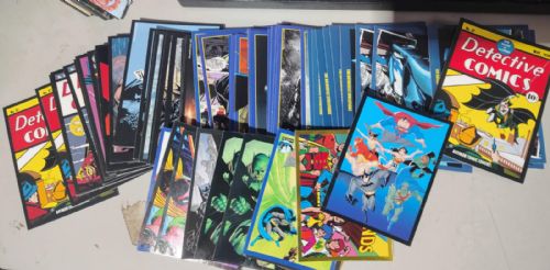 Lote Cards + Figurinhas Batman 80 Anos 10 unidades - Sem O Porta Cards